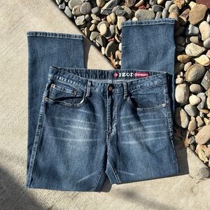 Men’s IZOD Slim Straight Fit Jeans Sz 34/30